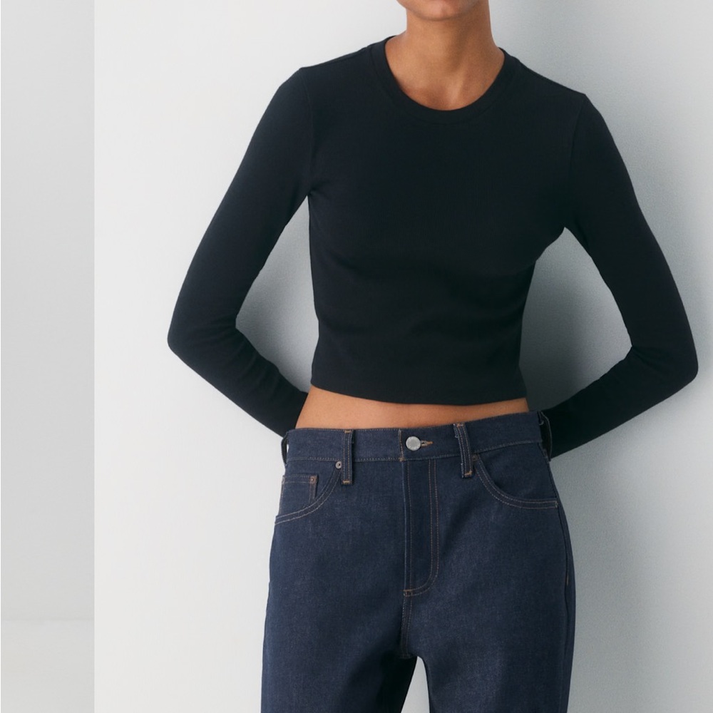 TNA Black Long Sleeve Crop Top